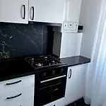 Apartman Roka 5 *