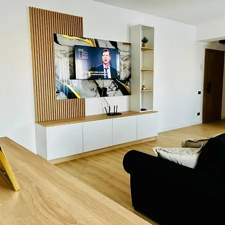 Roka 5 Apartment *