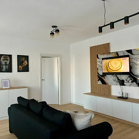 Roka 5 * Bucharest